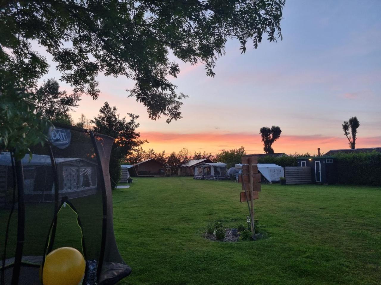 Camping De Tulpenweide Breezand Екстер'єр фото